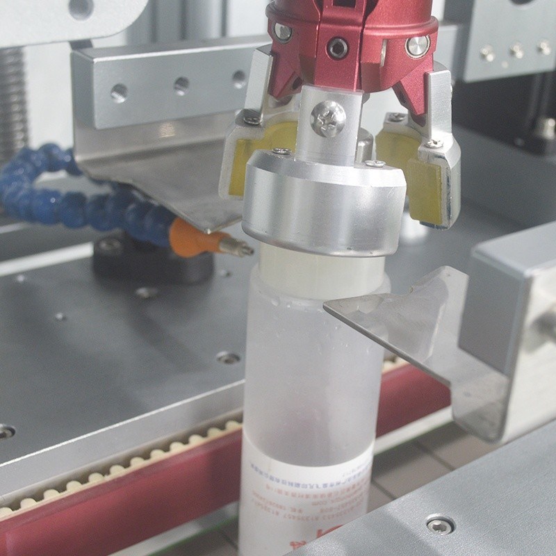 una máquina de tapación de velocidad de una sola cabeza con tamaño de cabeza personalizable y torque controlable