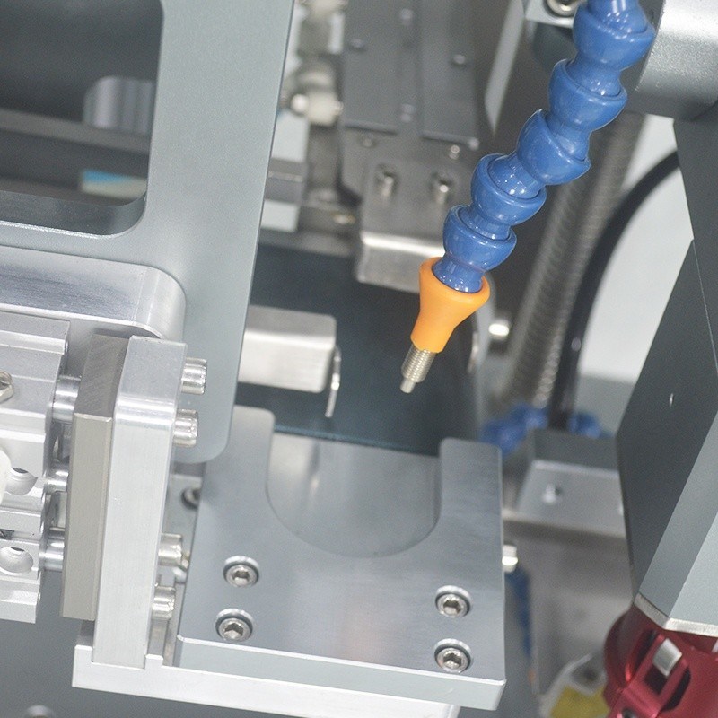 una máquina de tapación de velocidad de una sola cabeza con tamaño de cabeza personalizable y torque controlable