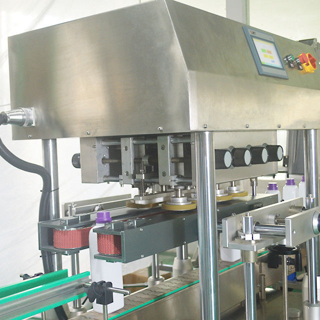 Máquina de tapón controlada por PLC para las cubiertas inferiores de los manipuladores en la industria química diaria