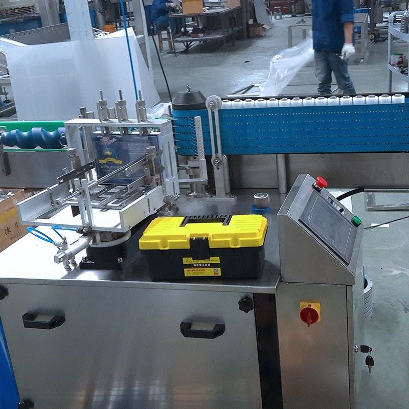 Máquina de etiquetado de pasta totalmente automática para frascos redondos de botellas y latas de capacidad de carga de 400 kg