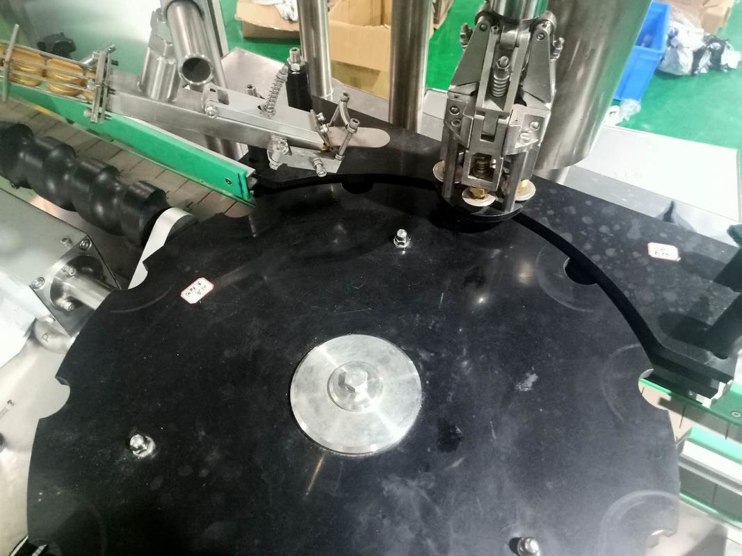 Máquina de tapado totalmente automática para botellas de 35-100 mm y 100-130 mm de diámetro