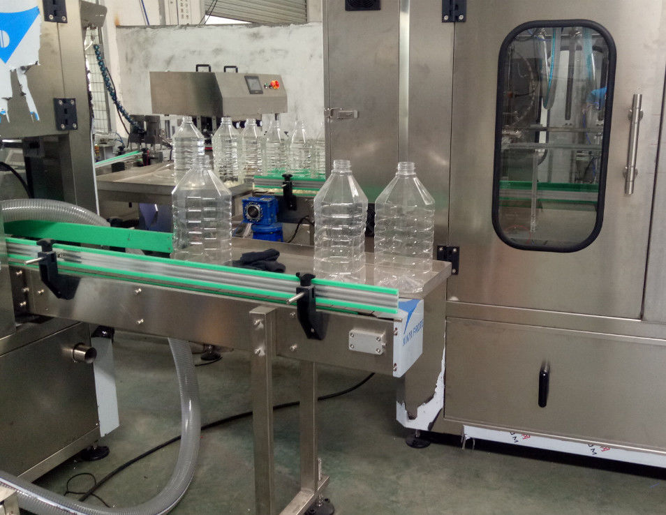 Máquina de embalaje avanzada de llenado líquido para aceite comestible en la industria de alimentos y bebidas