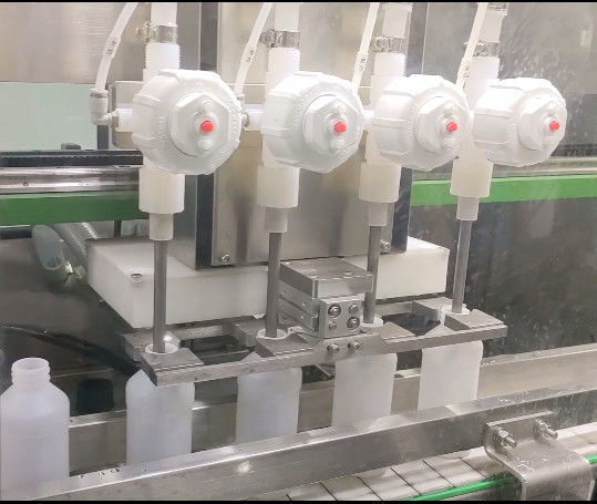Máquina de etiquetado de embalaje de botellas de plástico de alta velocidad de 4 cabezas