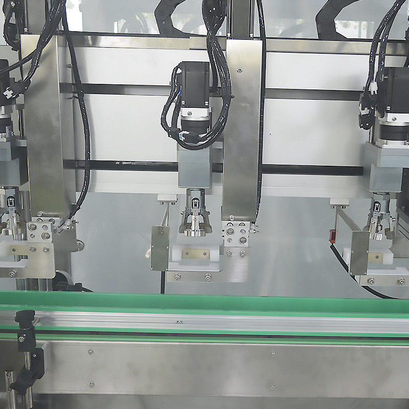 Máquina de tapado automático de 3 cabezas de alto rendimiento para botellas de plástico de capacidad 4000BPH