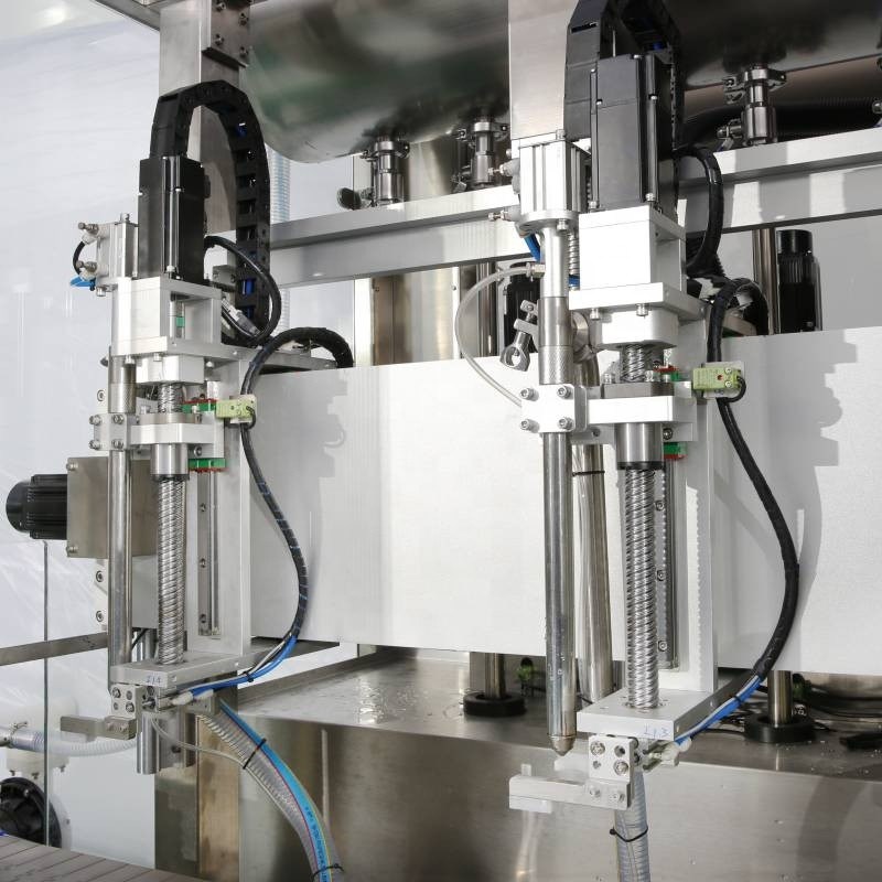 Máquina de llenado automática de doble cabeza de seguimiento de tipo personalizado Directo no estándar