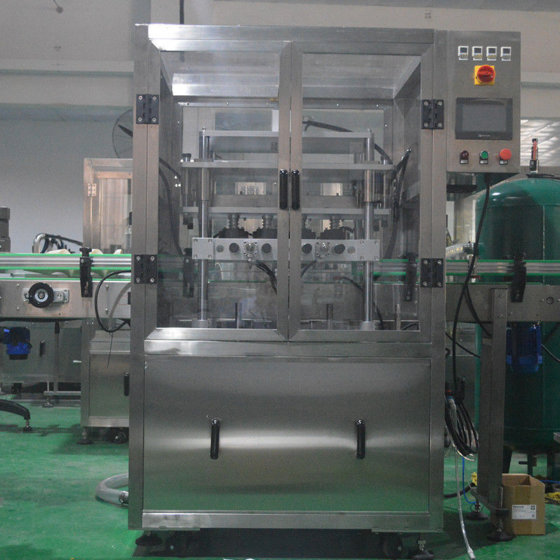 Máquina para cubrir botellas con cable transportador de tipo servo accionada por motor con presión de 0,6-0,8 MPa