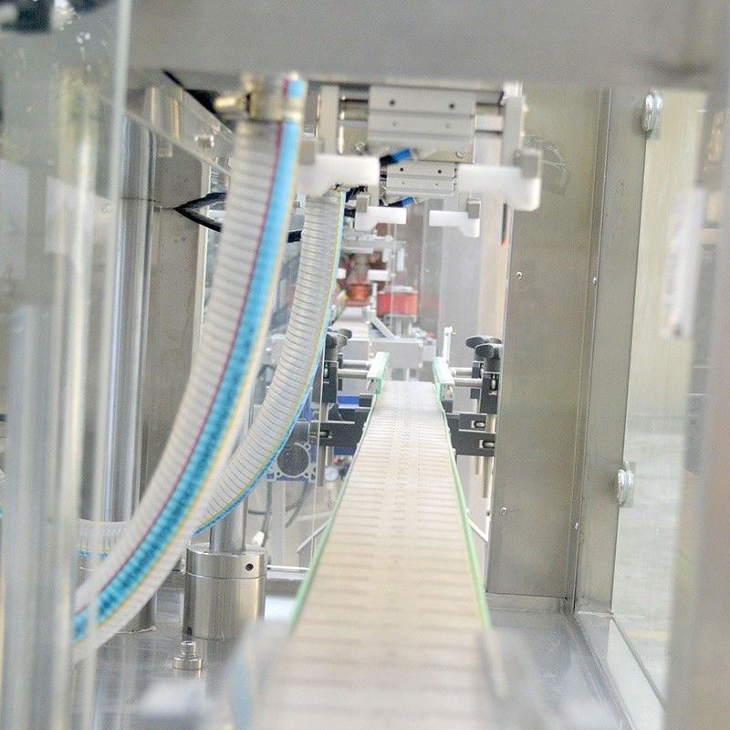 Máquina de llenado de aceite lubricante y champú líquido con doble cabeza de seguimiento